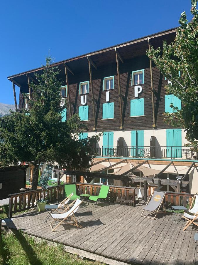 Hotel L'Equipe Le Sauze Bagian luar foto