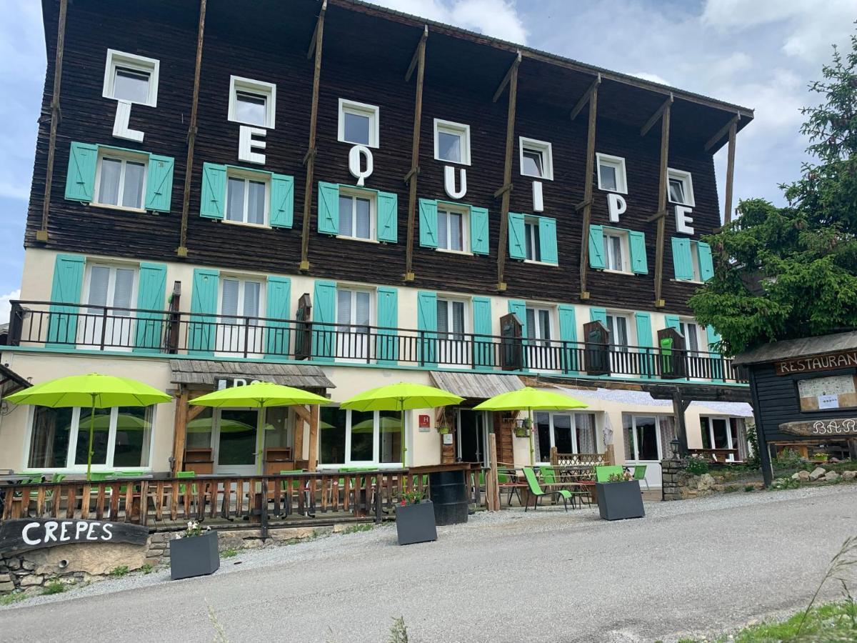 Hotel L'Equipe Le Sauze Bagian luar foto