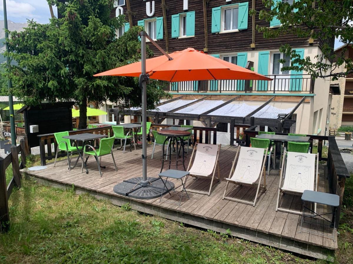 Hotel L'Equipe Le Sauze Bagian luar foto